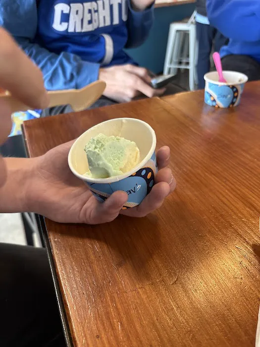 Sav’s Gourmet Ice Cream Picture 3