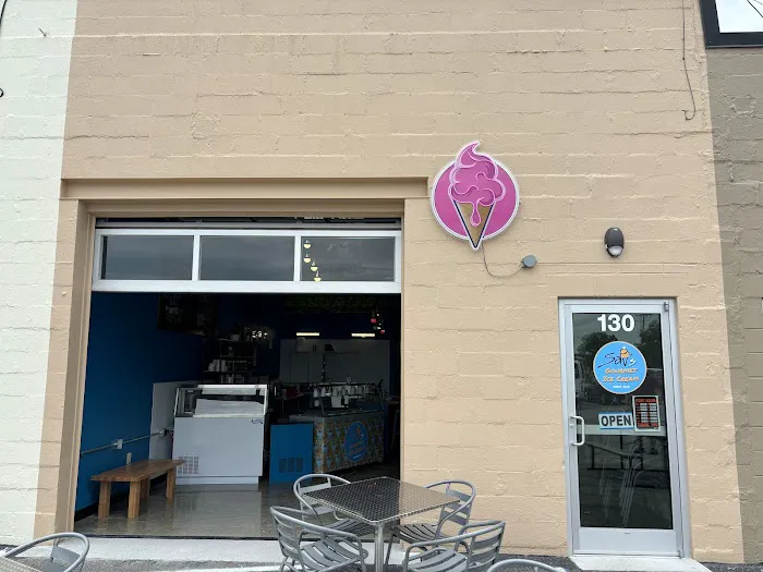 Sav’s Gourmet Ice Cream Picture 4