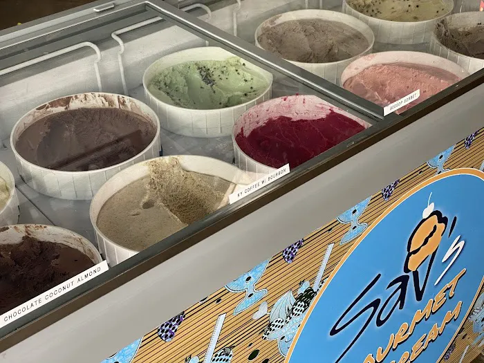 Sav’s Gourmet Ice Cream Picture 9