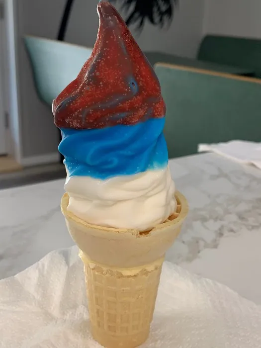 The Scoop Treats & Eats Picture 1