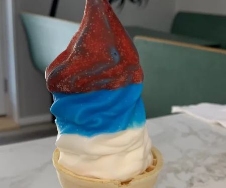The Scoop Treats & Eats