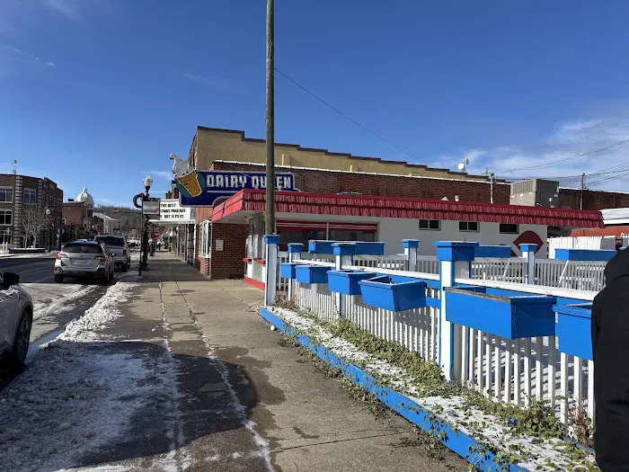 Dairy Queen Picture 3