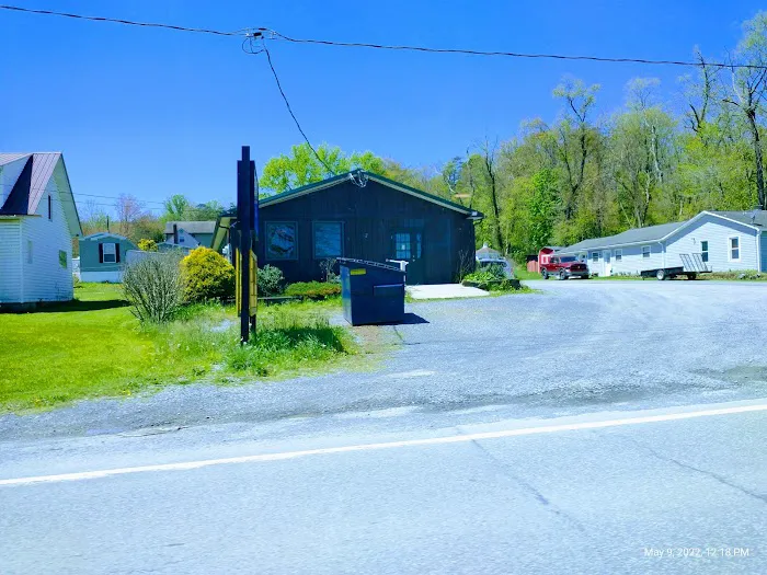 The Lincoln Highway Creamery Picture 6