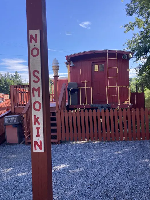 Frosty's Caboose Picture 2