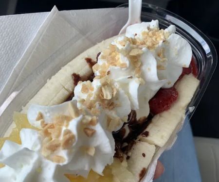 The Lakeside Scoop