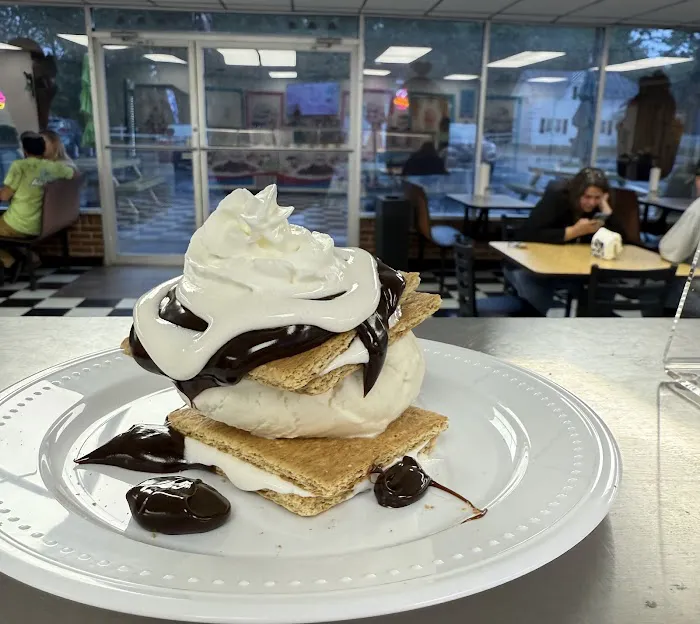 Ree’s Sweets & Treats Picture 4
