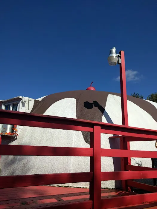 The Igloo Picture 1