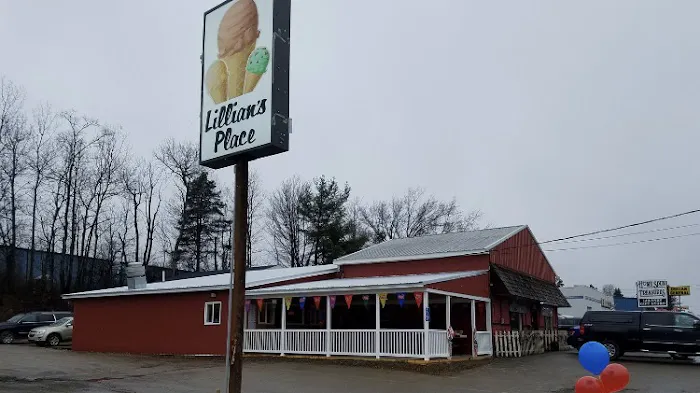 LILLIAN'S PLACE Picture 4