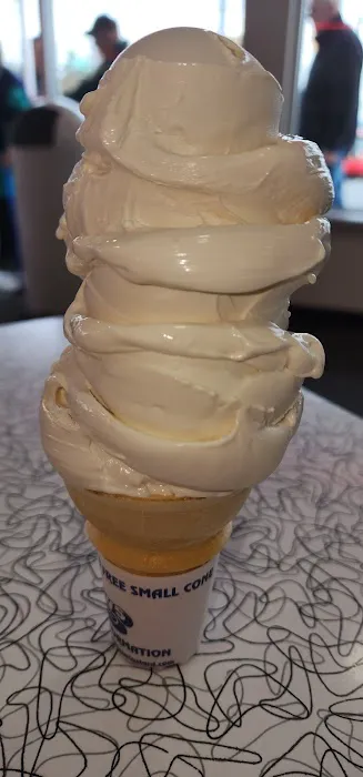 The Meadows Original Frozen Custard Picture 6