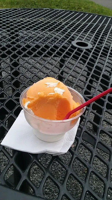 Frosty Cow Soft Serve Picture 4