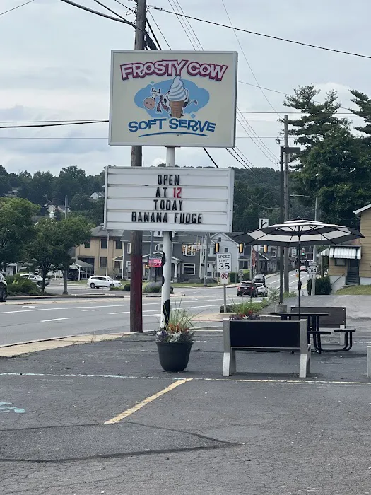 Frosty Cow Soft Serve Picture 2