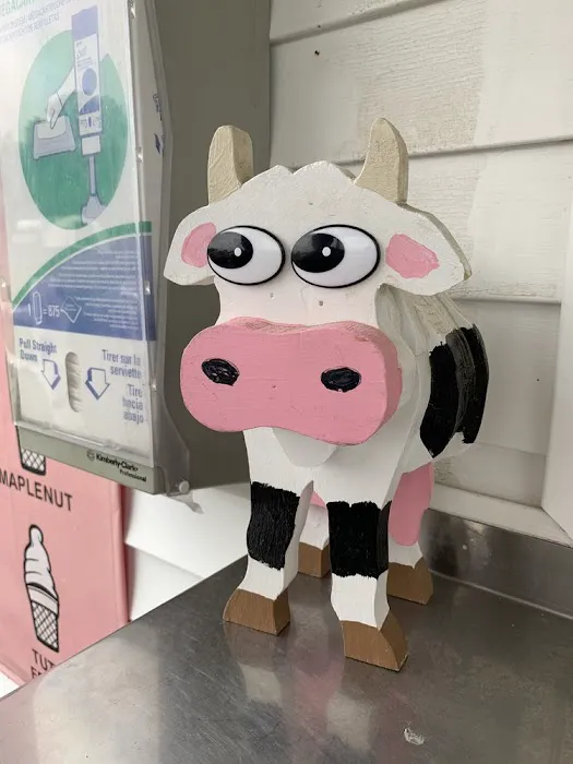 Frosty Cow Soft Serve Picture 9
