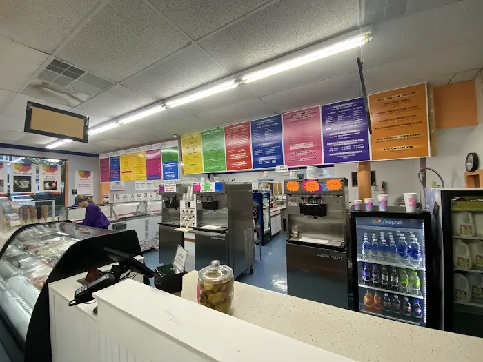 Big Dipper Ice Cream Parlor Picture 7