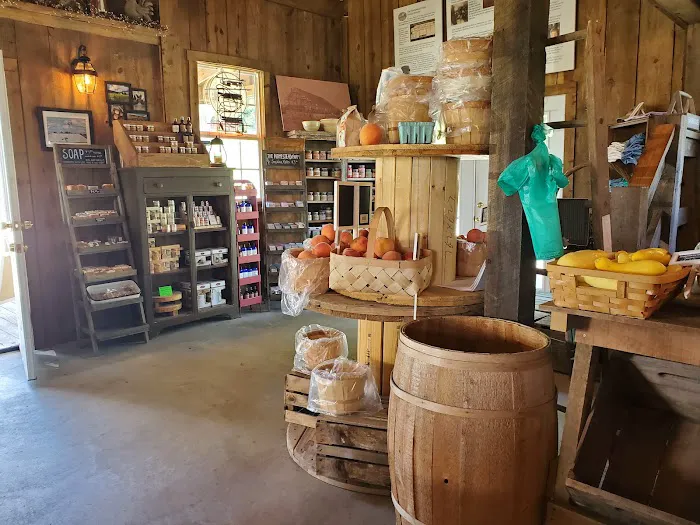 The Homestead Farm at Fruit Hill Orchard and Sugar Shack LLC Picture 4