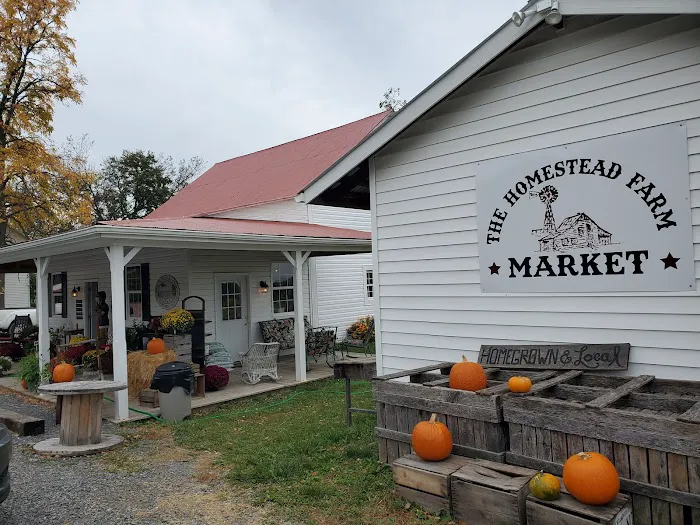 The Homestead Farm at Fruit Hill Orchard and Sugar Shack LLC Picture 7