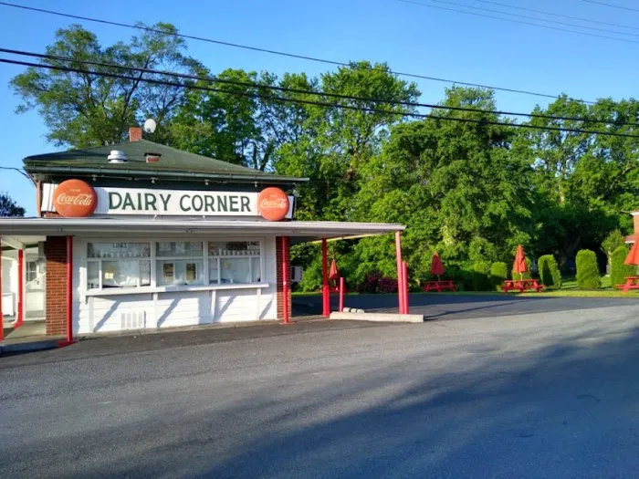 Pack's Cones n More Dairy Corner Picture 4