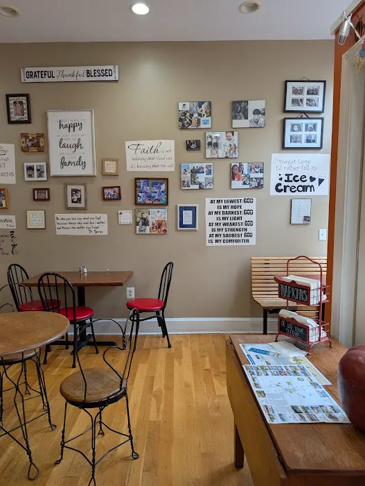 Red Fox Creamery Picture 3