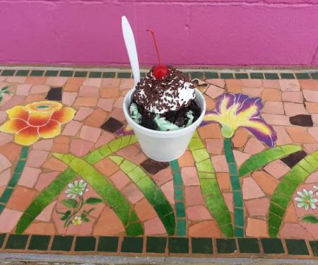 Sweetsies Eats & Treats