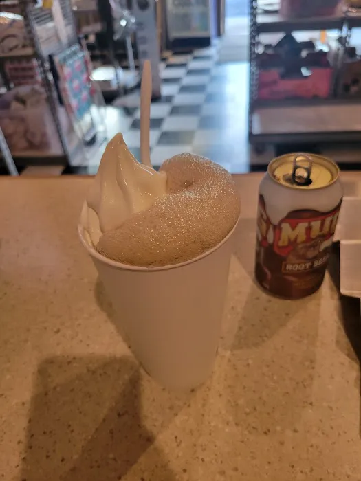 Mr.Richards hot dogs and soft serve ice cream Picture 4