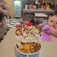 Mr.Richards hot dogs and soft serve ice cream ico