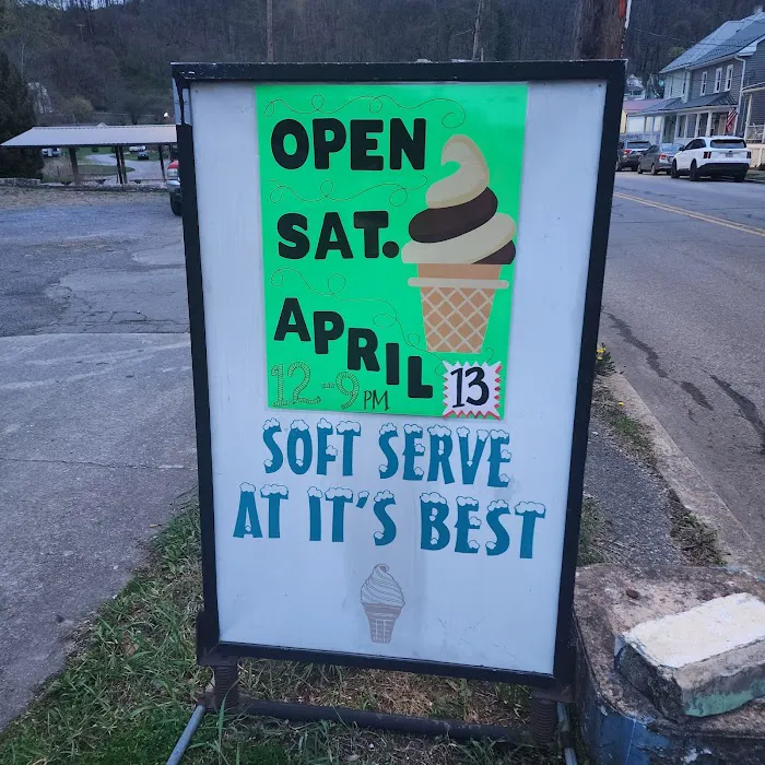 Lower Trail Creamery Picture 6