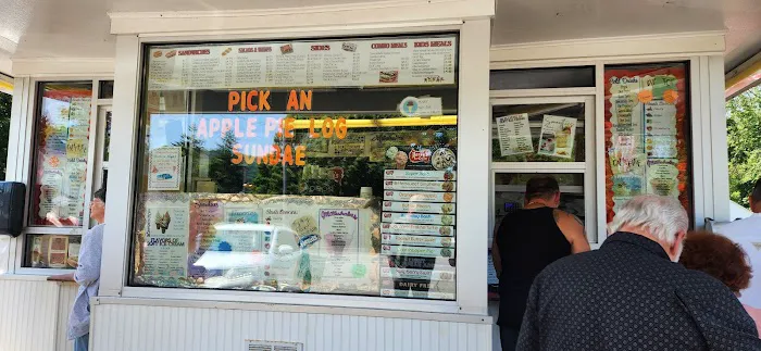 Custer City Drive-in Ice Cream Picture 8