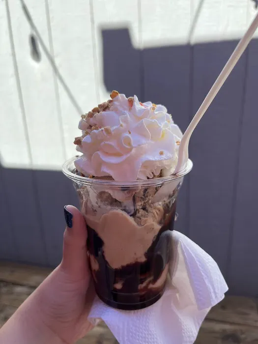 Big D's Cones and Shakes Picture 5