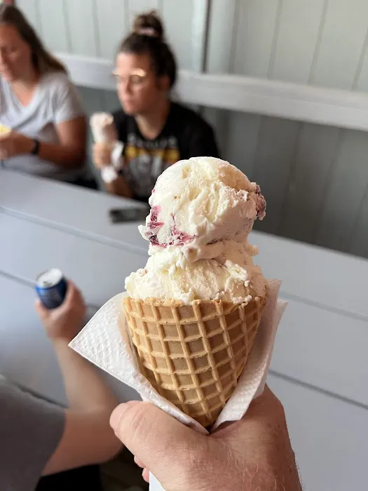 Big D's Cones and Shakes Picture 6