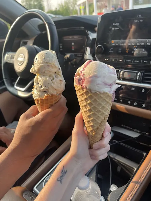 Angola Nick Charlap's Ice Cream Picture 2
