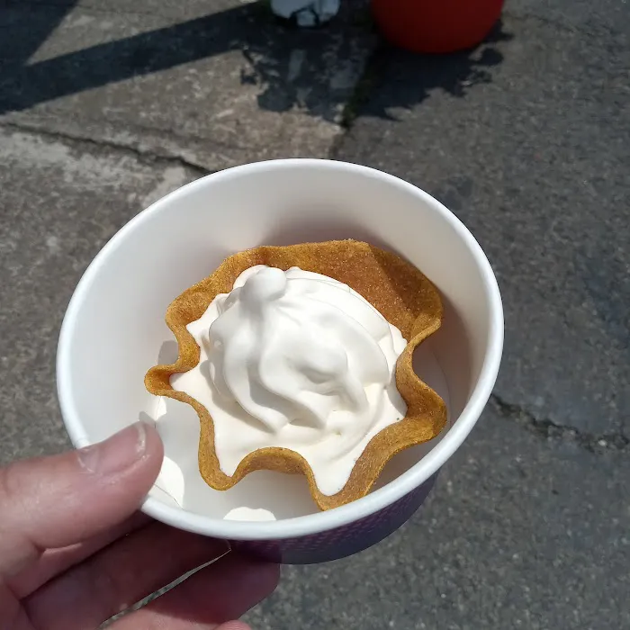 Angola Nick Charlap's Ice Cream Picture 6