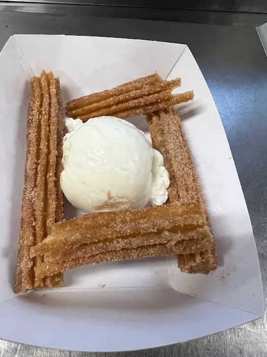 Twist & scoops ice cream Picture 7