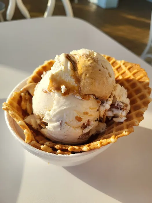 Lic's Deli & Ice Cream Picture 3