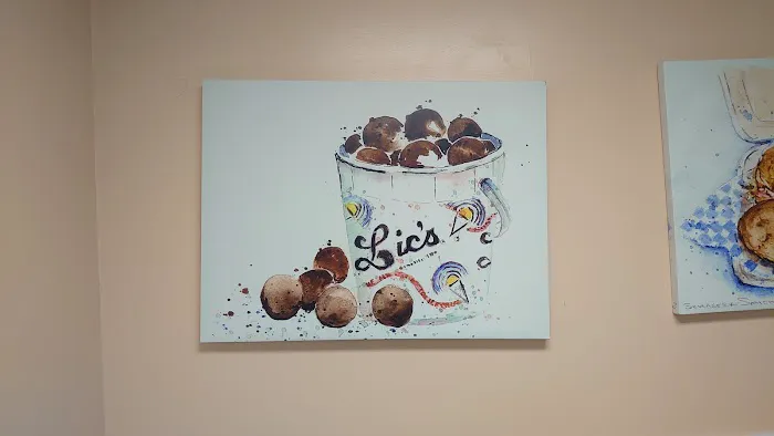 Lic's Deli & Ice Cream Picture 8