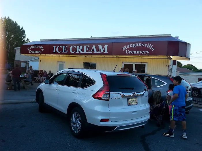 Maugansville Creamery Picture 7