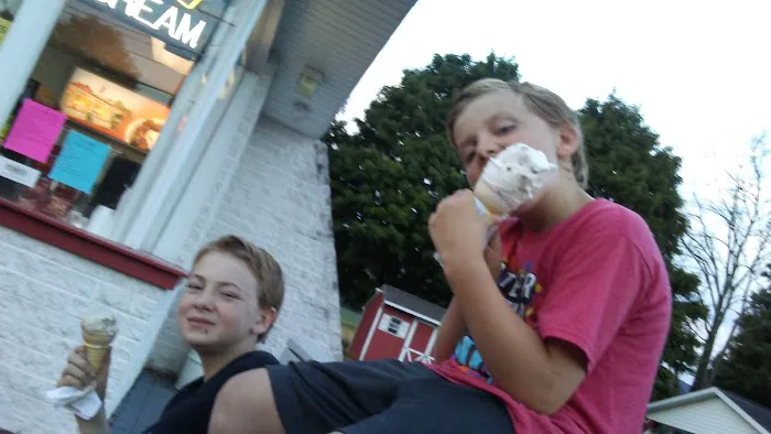 Double Dip Drive-In Picture 2