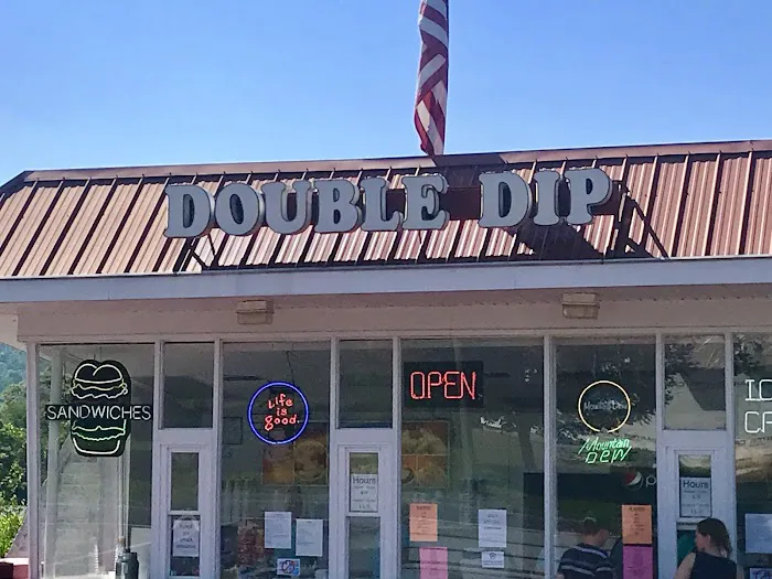 Double Dip Drive-In Picture 4