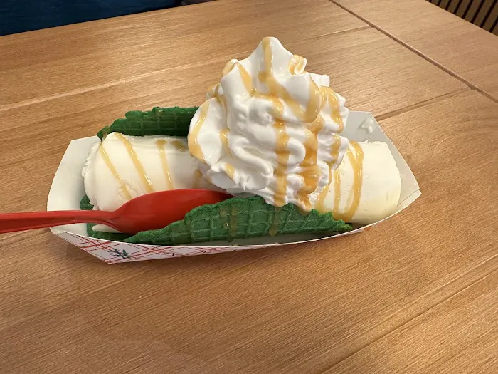 La Creme Roulee Picture 6