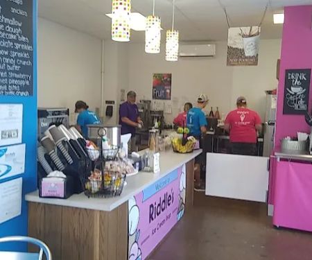 Riddle's Ice Cream Shop