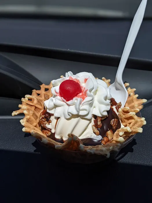 2 Scoops Ice Cream Picture 2