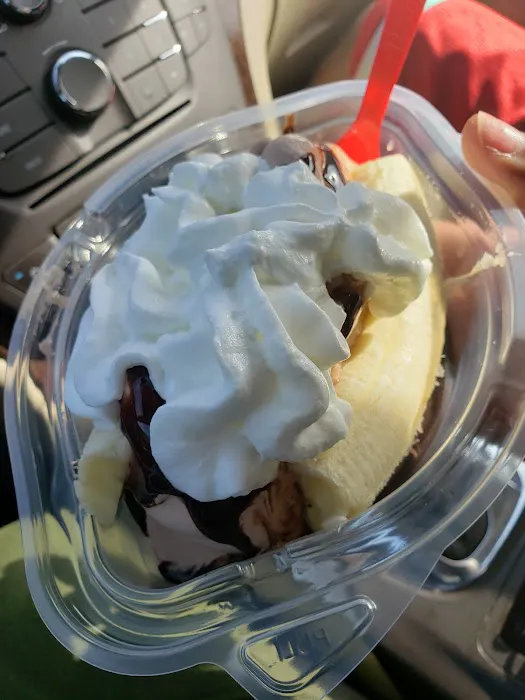Dairy Queen (Treat) Picture 8