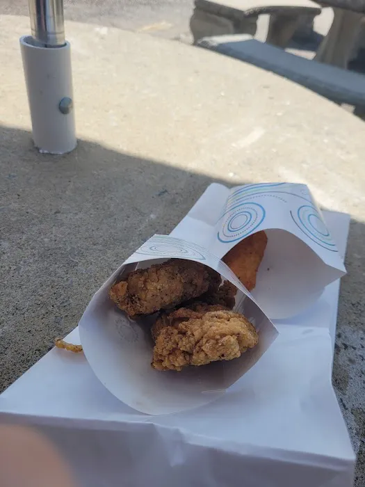 Rivertown Ice Cream and Grill Picture 5