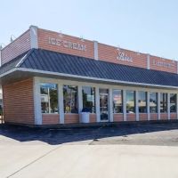 Lic's Deli & Ice Cream ico
