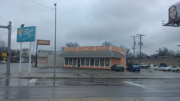 Lic's Deli & Ice Cream Picture 8