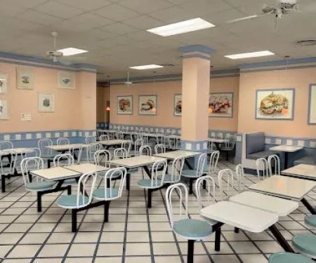 Lic's Deli & Ice Cream