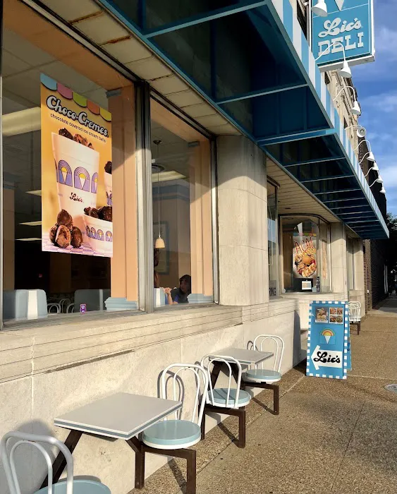 Lic's Deli & Ice Cream Picture 10
