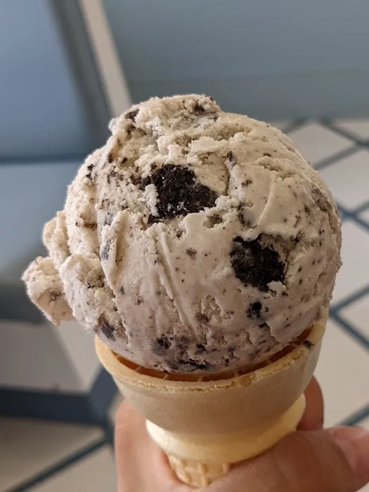 Lic's Deli & Ice Cream Picture 3