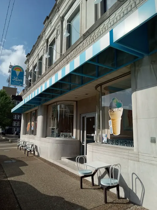 Lic's Deli & Ice Cream Picture 7