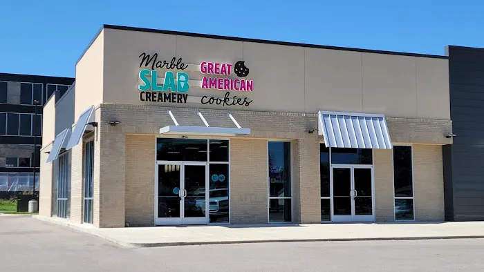 Marble Slab Creamery Picture 7