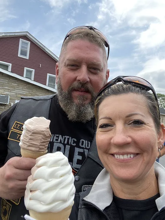 Willie's Ice Cream Picture 5