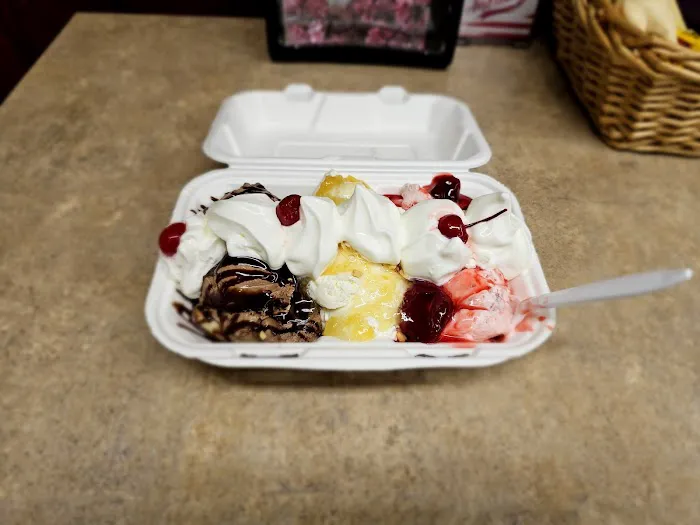 Potomac Street Creamery Picture 9